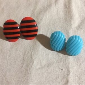 VINTAGE Earrings! Red & Black Stripes Blue Ridges